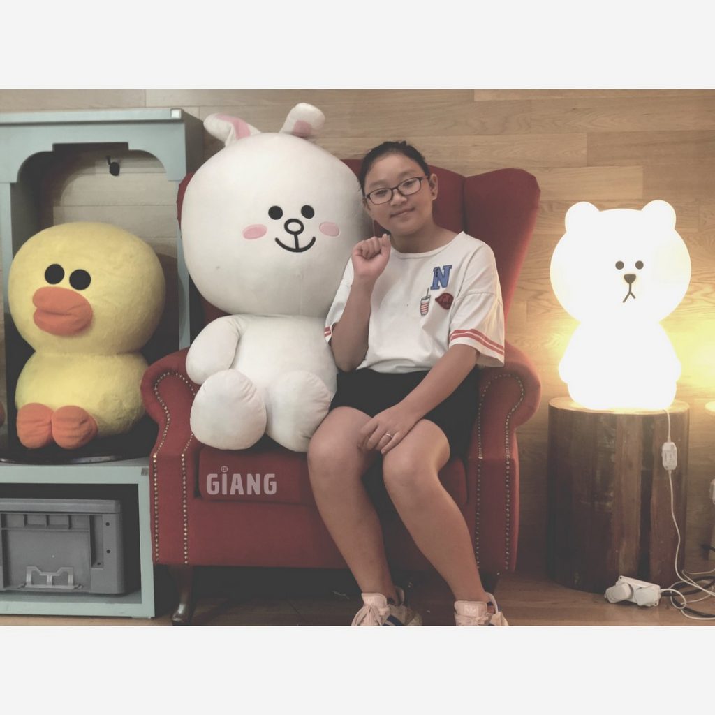 Cửa hàng Line Friends ở phố Myeongdong, Seoul