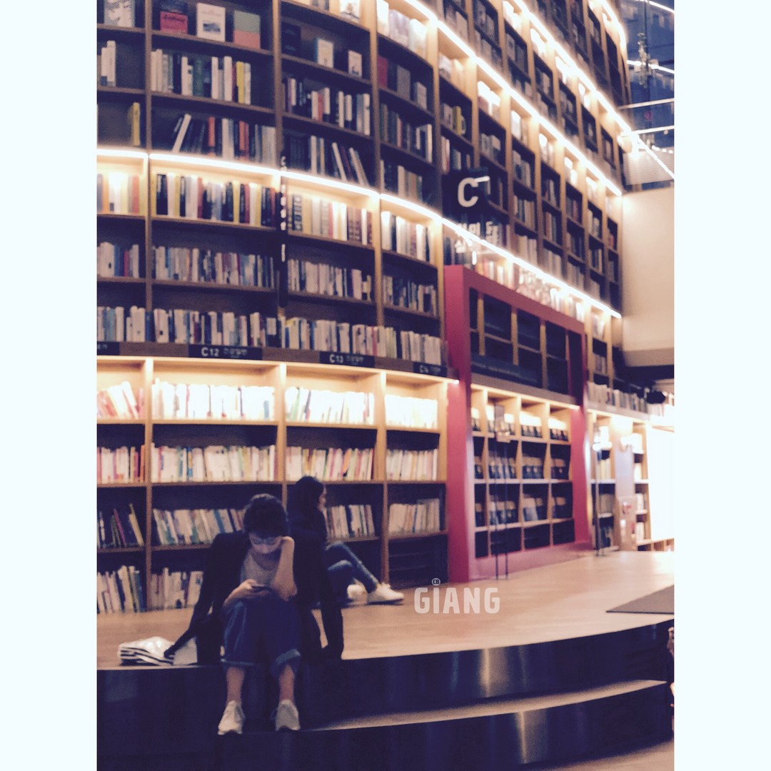 Thư viện tại Trung tâm thương mại COEX