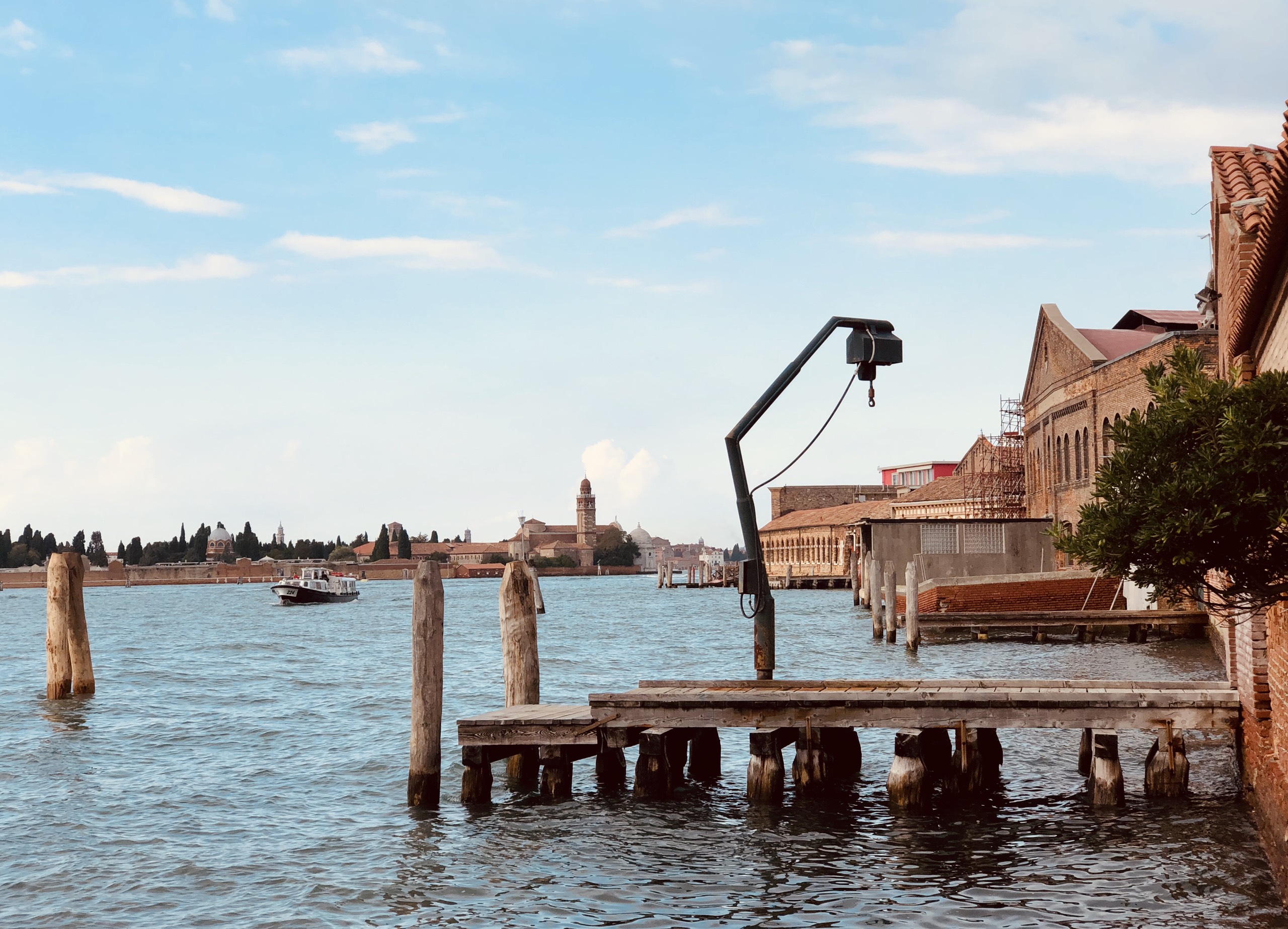 Ảnh chụp tại bến tàu trước khi cập bến đảo Murano Venice